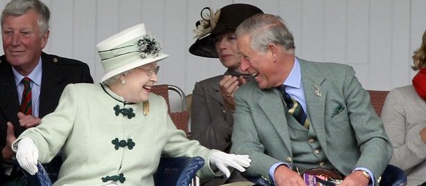 the Queen put politicians in their place